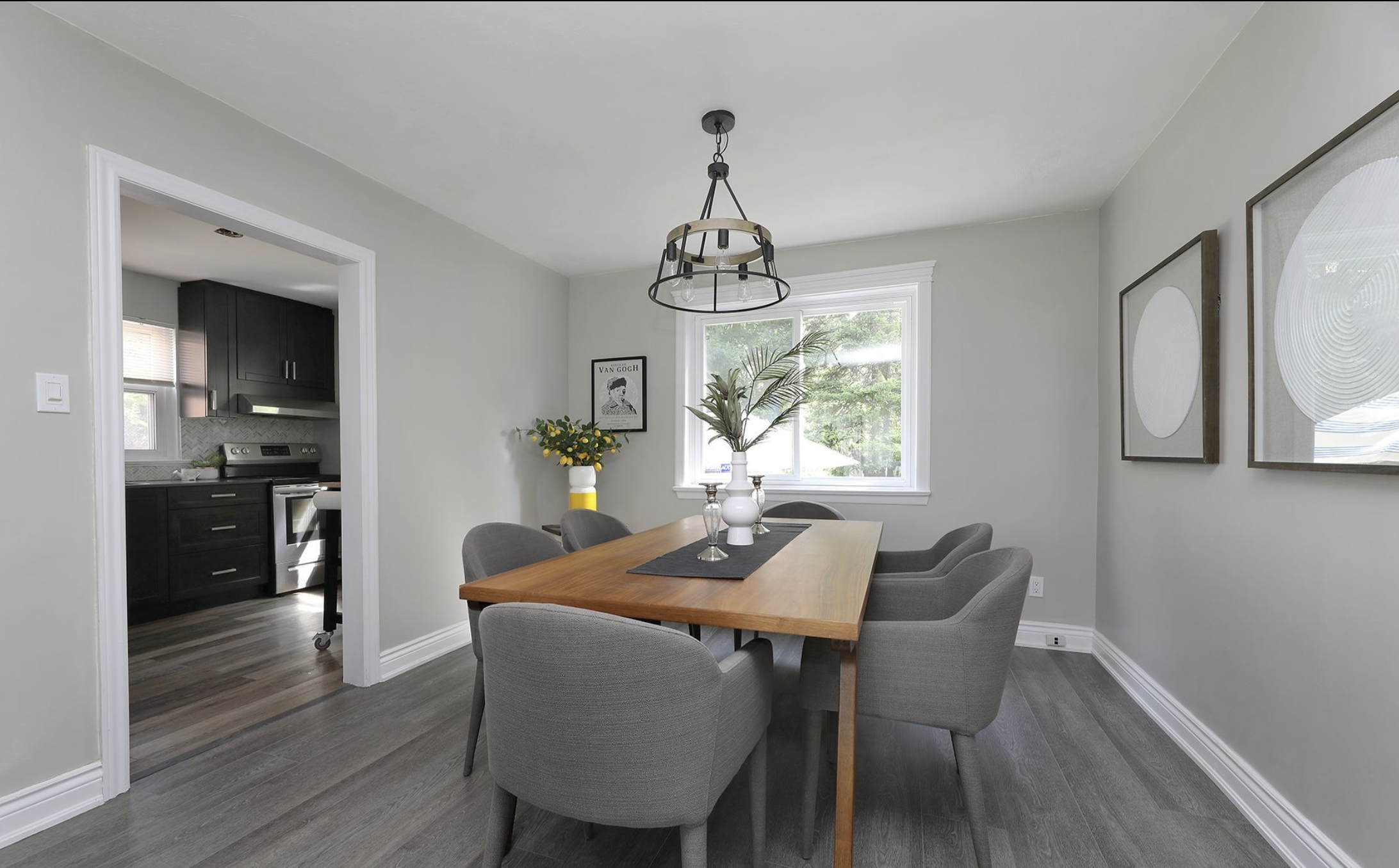 homes that cost less than 800000 in Toronto